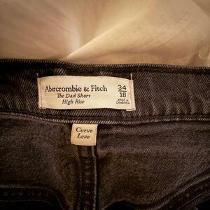 Abercrombie & Fitch Black High Rise Dad Shorts